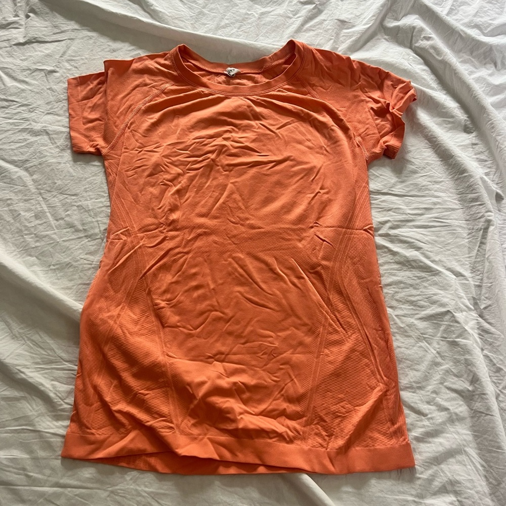 athleta momentum tee
